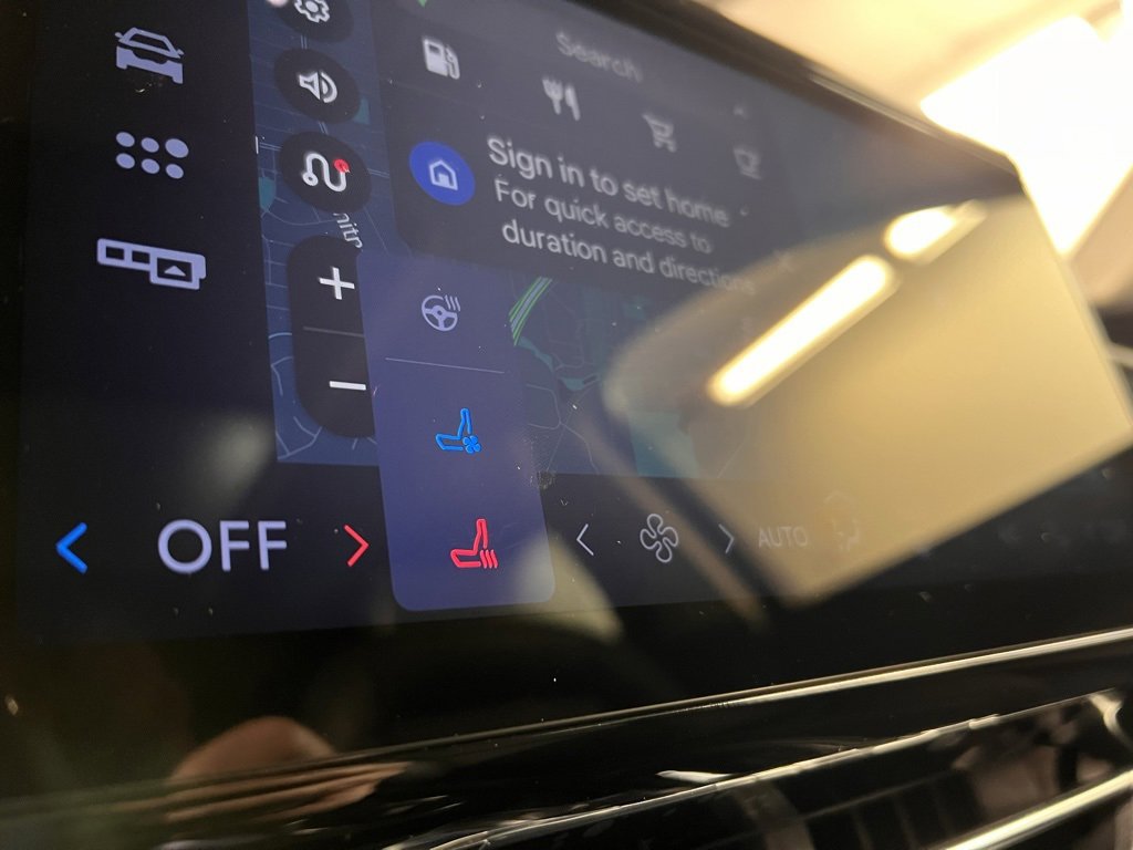 Used 2026 Lincoln Nautilus Premier w/ Equipment Group 102A image 15