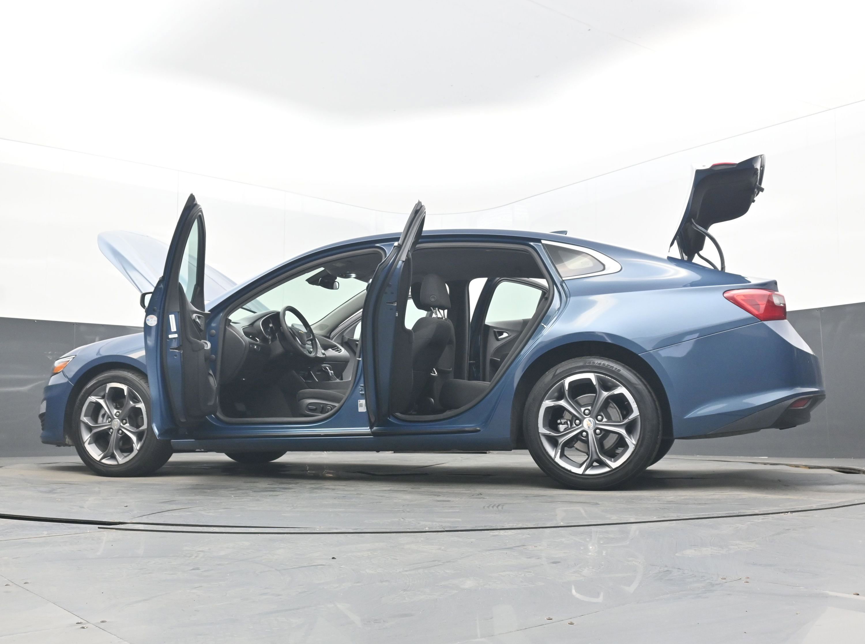 Used 2024 Chevrolet Malibu LT FWD image 44