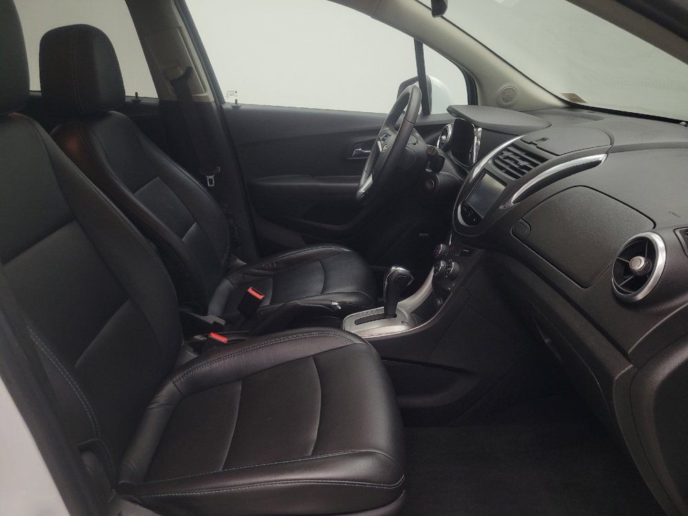 Used 2015 Chevrolet Trax LTZ FWD image 21