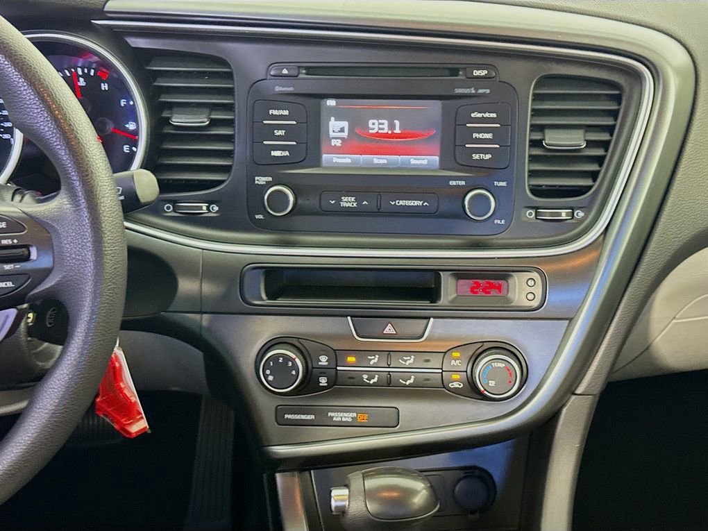 Used 2015 Kia Optima LX w/ LX Convenience Plus Package image 32