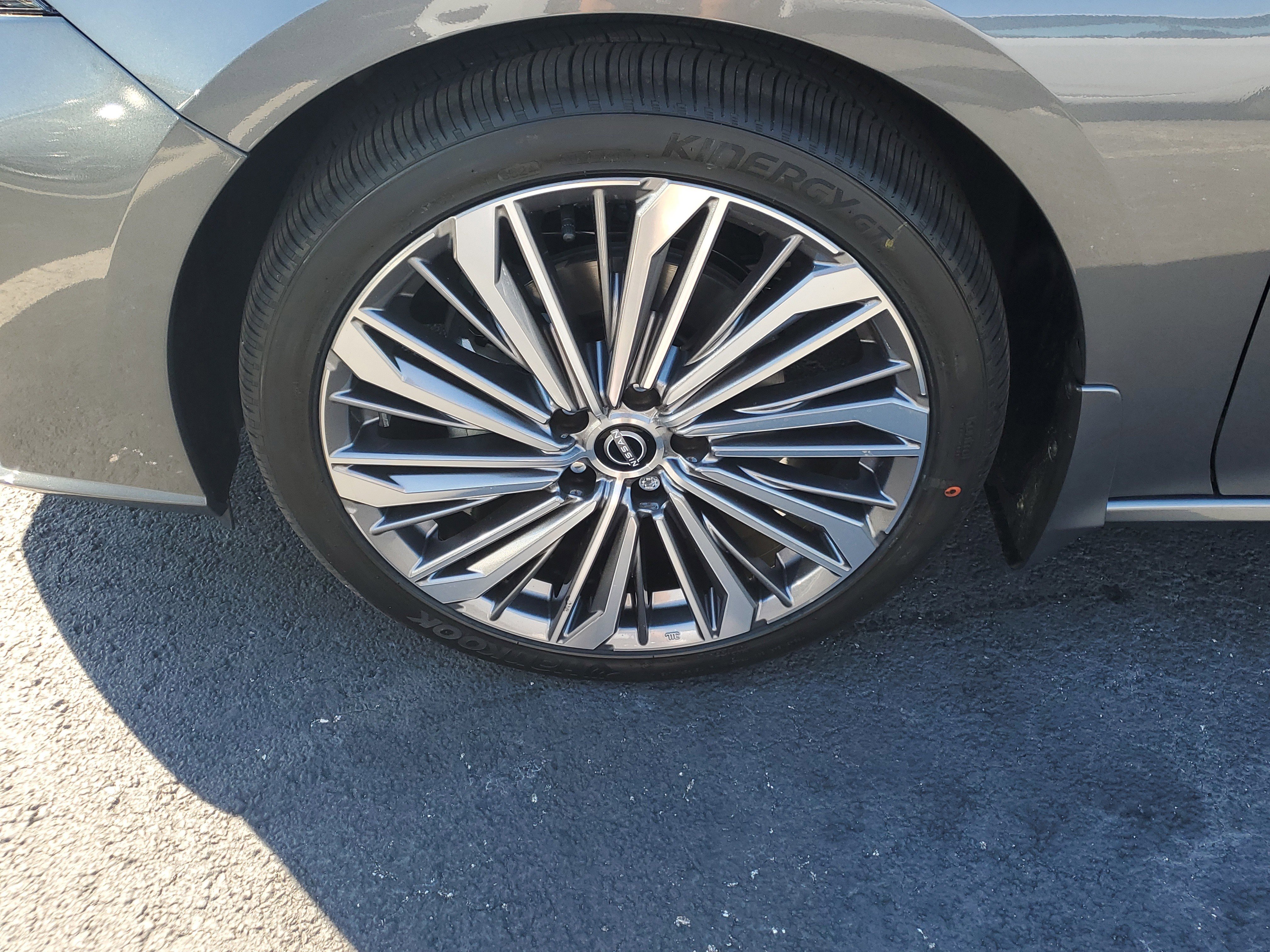 New 2025 Nissan Altima 2.5 SL FWD image 4