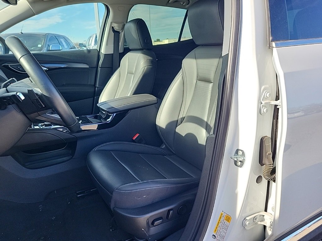 Used 2024 Buick Envision Preferred image 11
