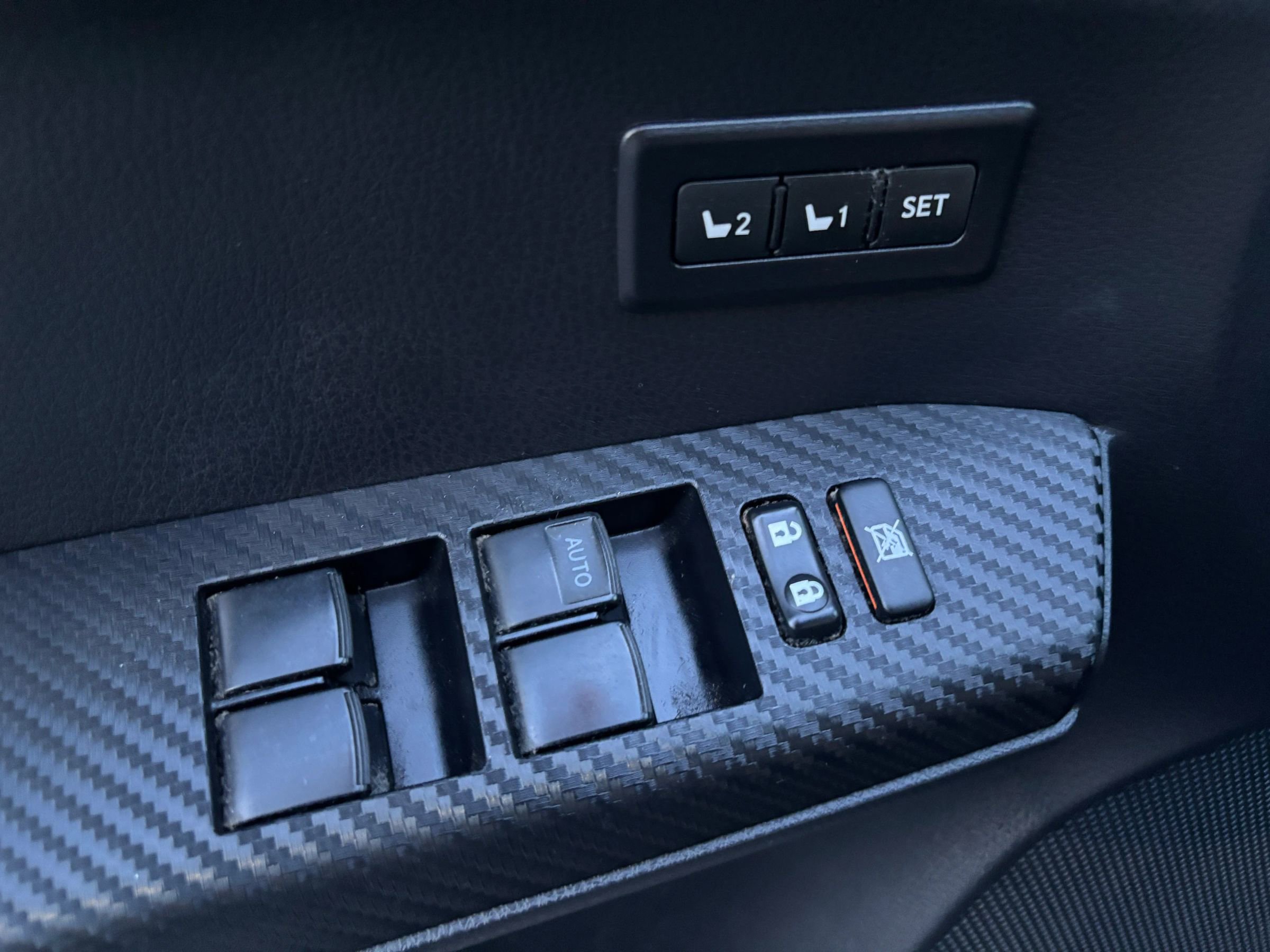 Used 2013 Toyota RAV4 Limited image 15