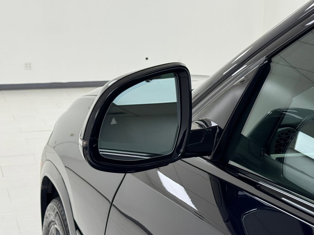 Used 2024 BMW X6 xDrive40i w/ Premium Package image 37