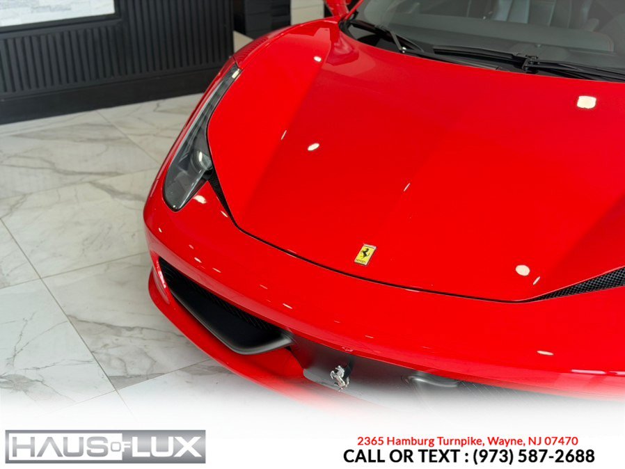 Used 2013 Ferrari 458 Italia Coupe RWD image 5