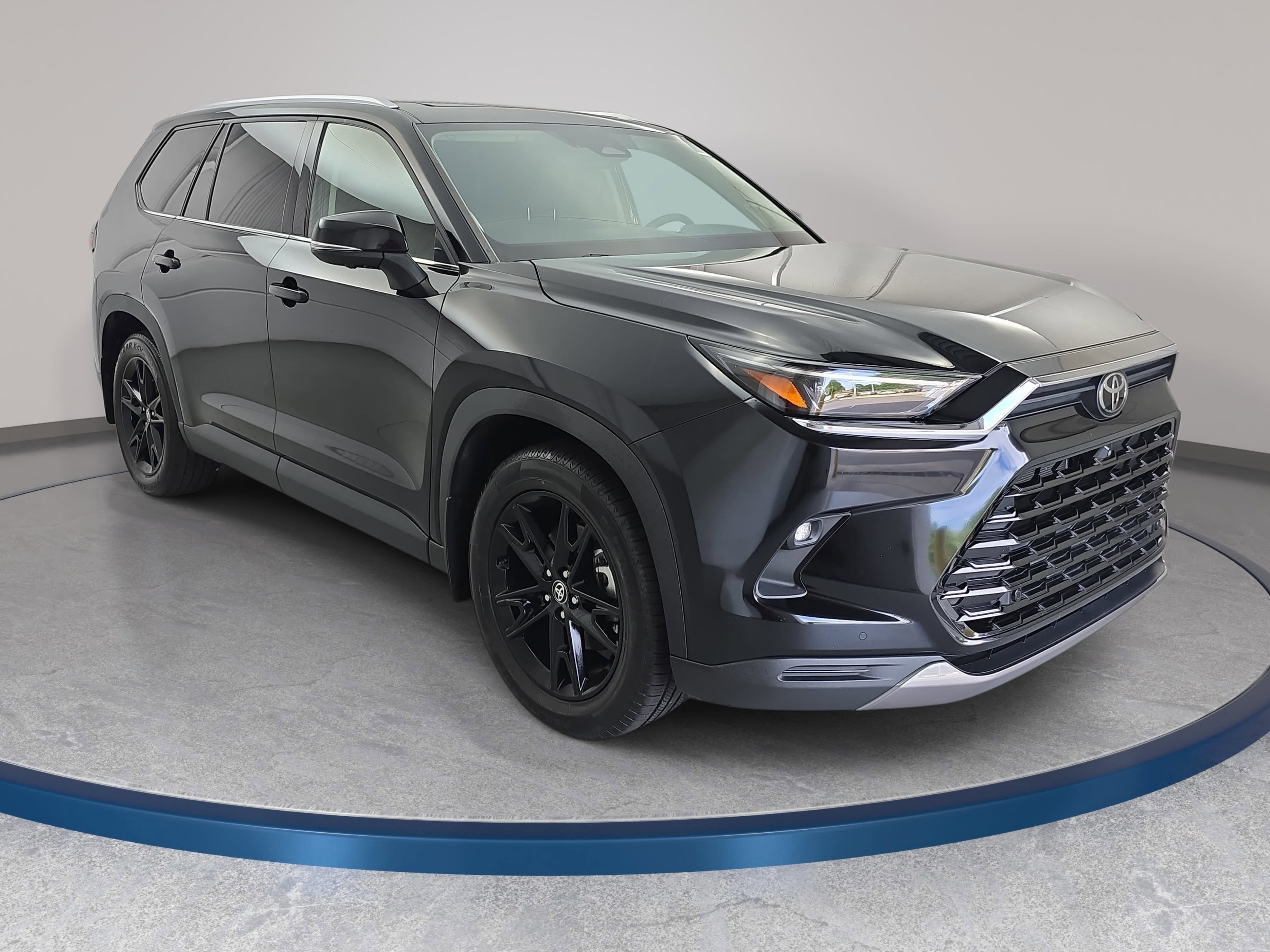 Used 2024 Toyota Grand Highlander AWD image 3