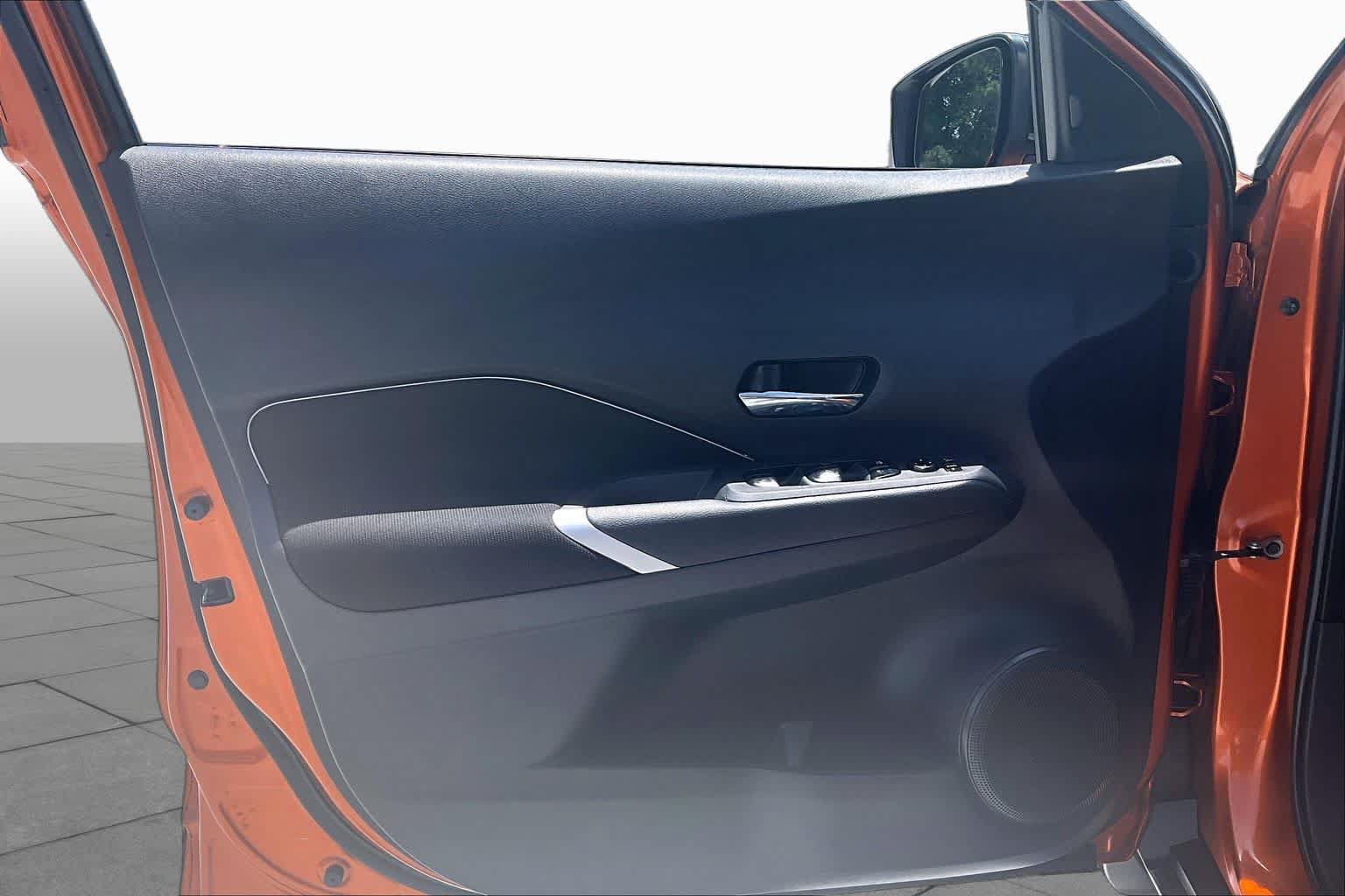 Used 2023 Nissan Kicks SV FWD image 22