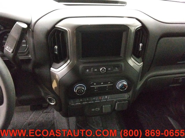 Used 2025 Chevrolet Silverado 1500 Custom AWD/4WD image 12