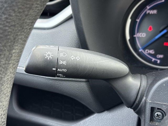 Used 2025 Toyota RAV4 XLE image 26