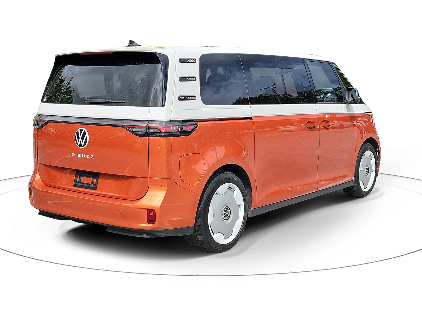 Used 2025 Volkswagen ID. Buzz 1st Edition image 4