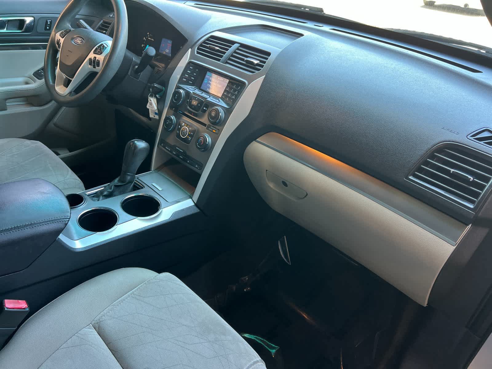 Used 2012 Ford Explorer FWD image 18