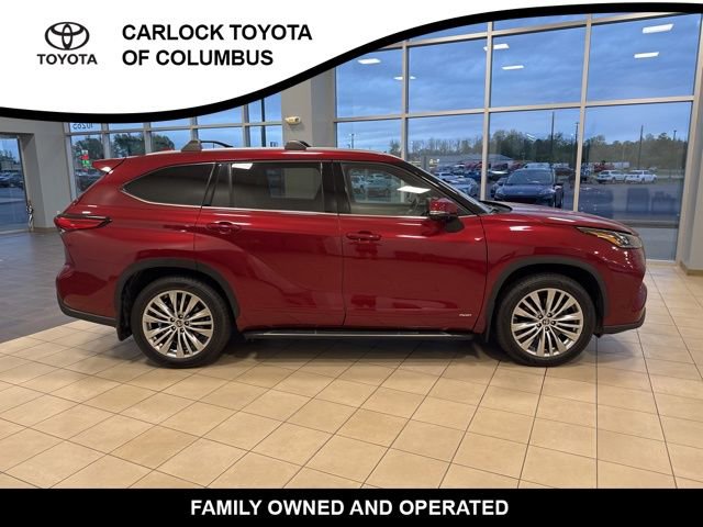 Used 2023 Toyota Highlander Platinum image 6