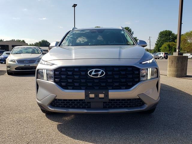 Used 2023 Hyundai Santa Fe SEL image 2