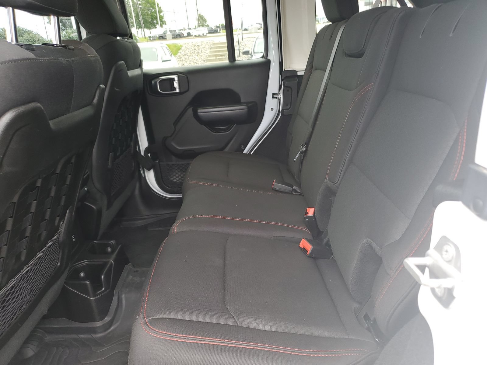 Used 2019 Jeep Wrangler Unlimited Rubicon AWD/4WD image 11