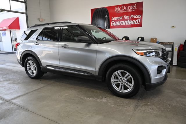 Used 2020 Ford Explorer XLT w/ Comfort Package AWD/4WD image 4