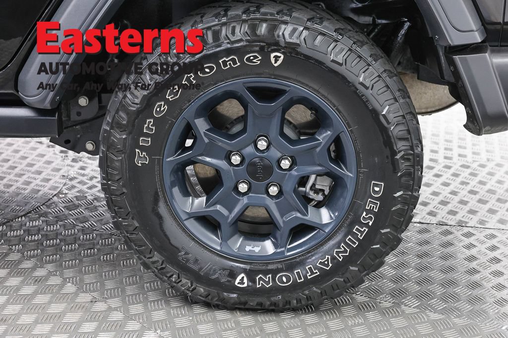Used 2023 Jeep Wrangler Unlimited w/ Sun & Screen Package AWD/4WD image 33