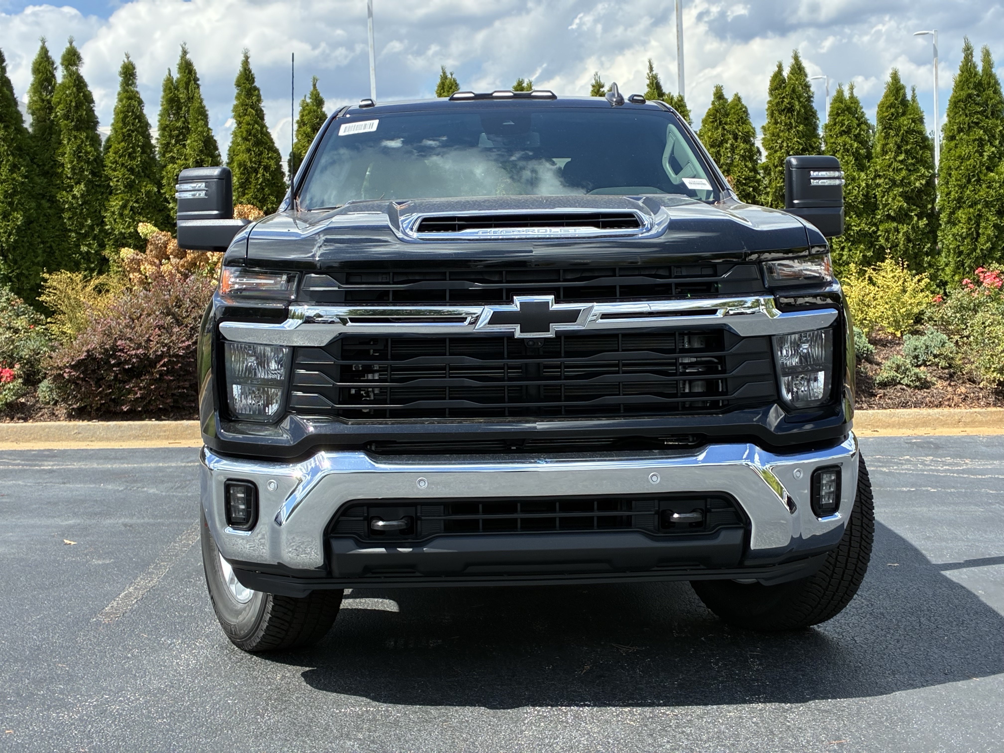 New 2026 Chevrolet Silverado 3500 LT w/ All Star Edition AWD/4WD image 5