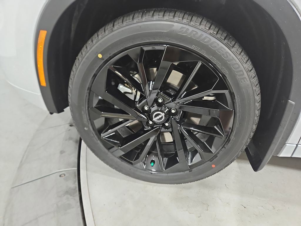 New 2026 Nissan Rogue Platinum AWD/4WD image 27