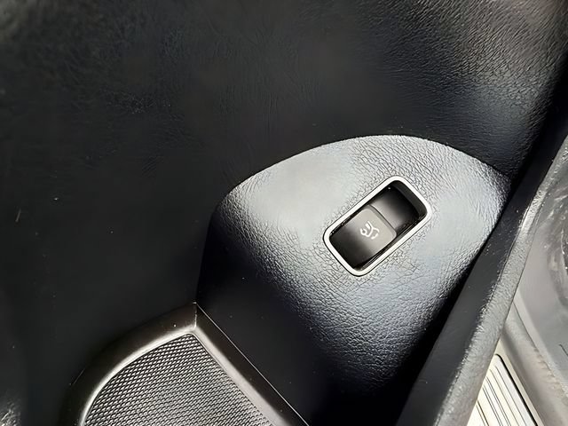 Used 2022 Mercedes-Benz GLS 450 4MATIC image 16