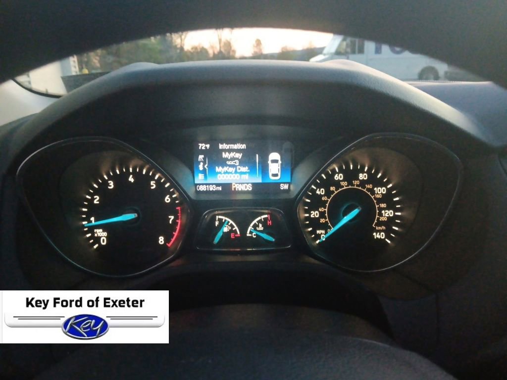 Used 2017 Ford Focus SEL image 27