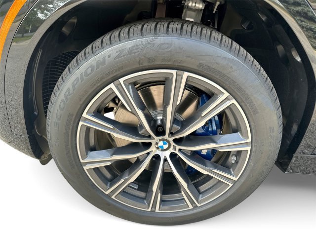 New 2027 BMW X6 xDrive40i w/ Climate Comfort Package AWD/4WD image 23