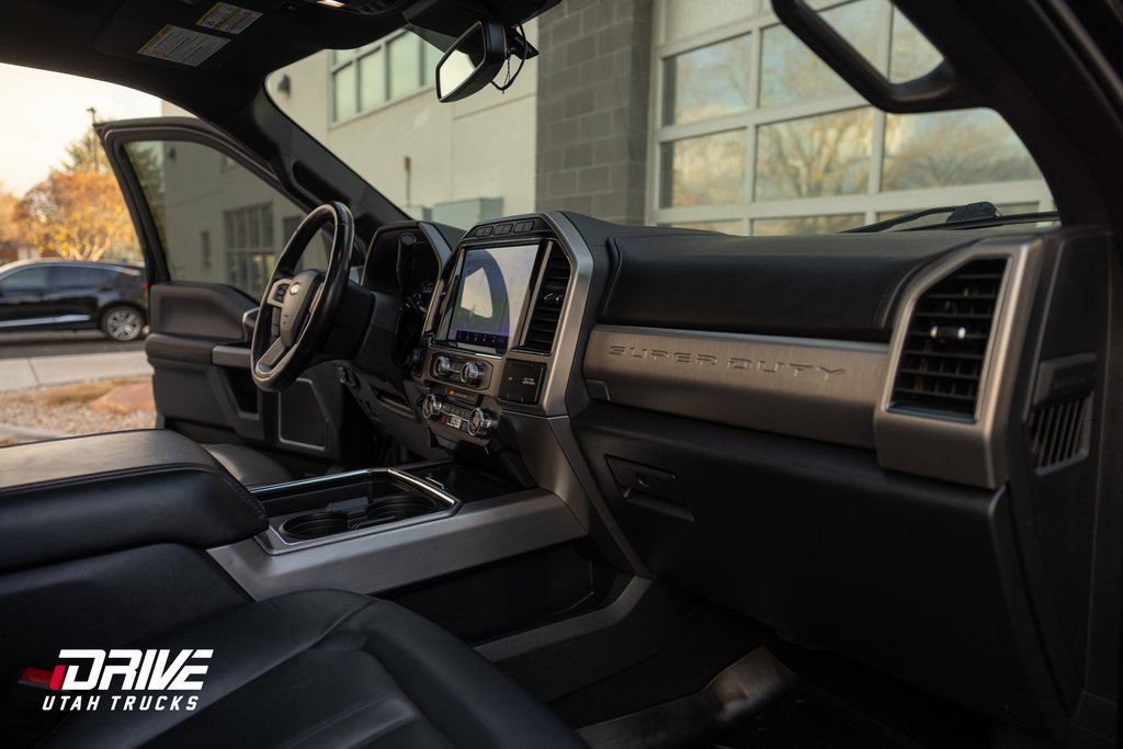 Used 2022 Ford F350 Platinum image 15