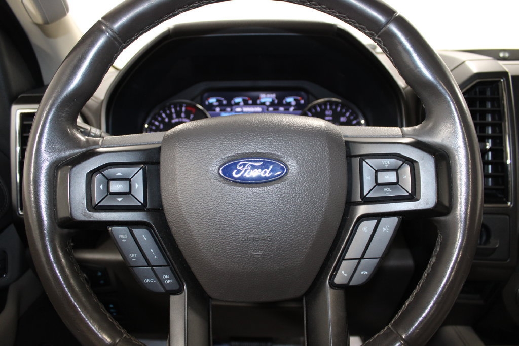 Used 2020 Ford Expedition Limited w/ Equipment Group 301A RWD image 26