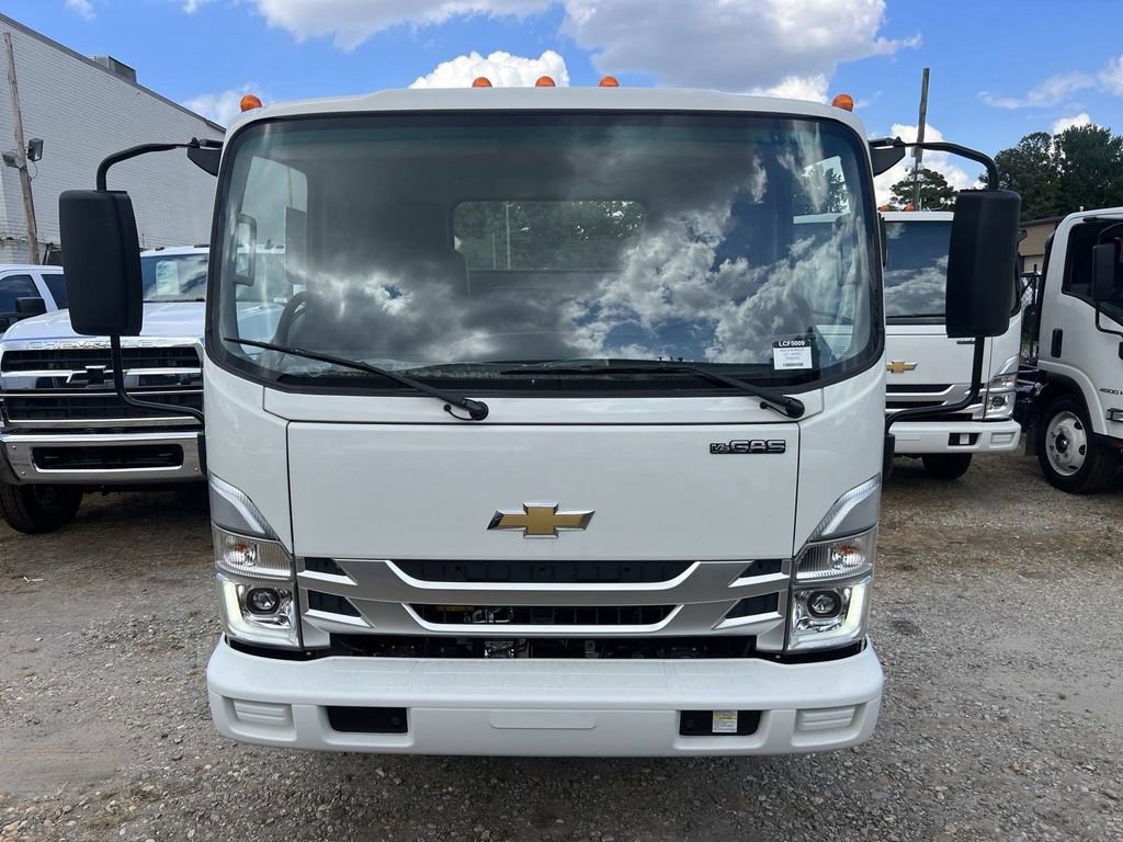 New 2025 Chevrolet Low Cab Forward image 2