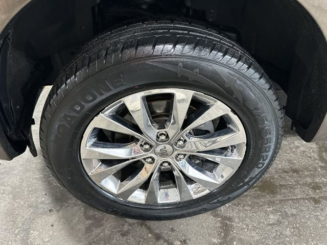 Used 2016 Ford F150 King Ranch w/ Equipment Group 601A Luxury AWD/4WD image 23