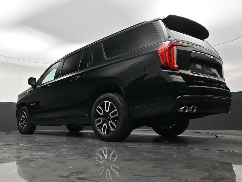 Used 2022 GMC Yukon XL AT4 AWD/4WD image 22