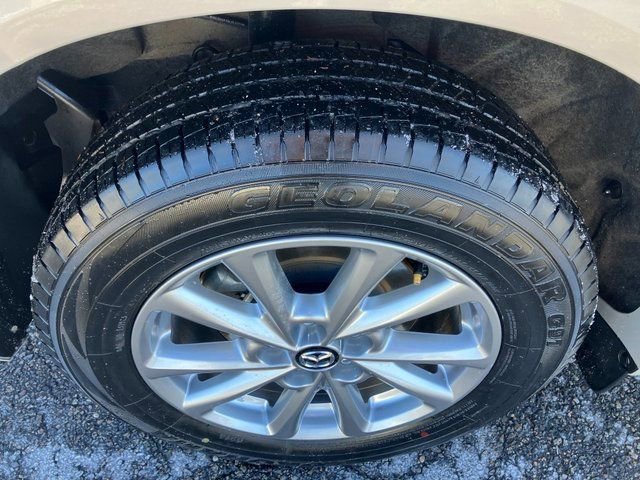 Used 2025 MAZDA CX-5 AWD 2.5 S w/ Preferred Package image 27