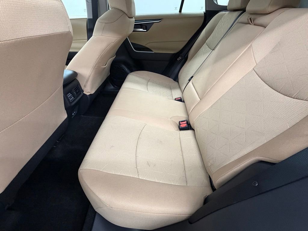 Certified 2025 Toyota RAV4 XLE w/ Convenience Package FWD image 40