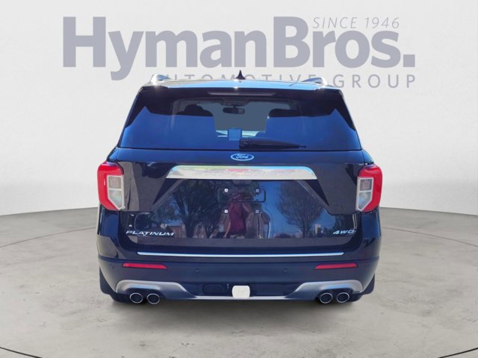 Used 2022 Ford Explorer Platinum w/ Equipment Group 601A image 4