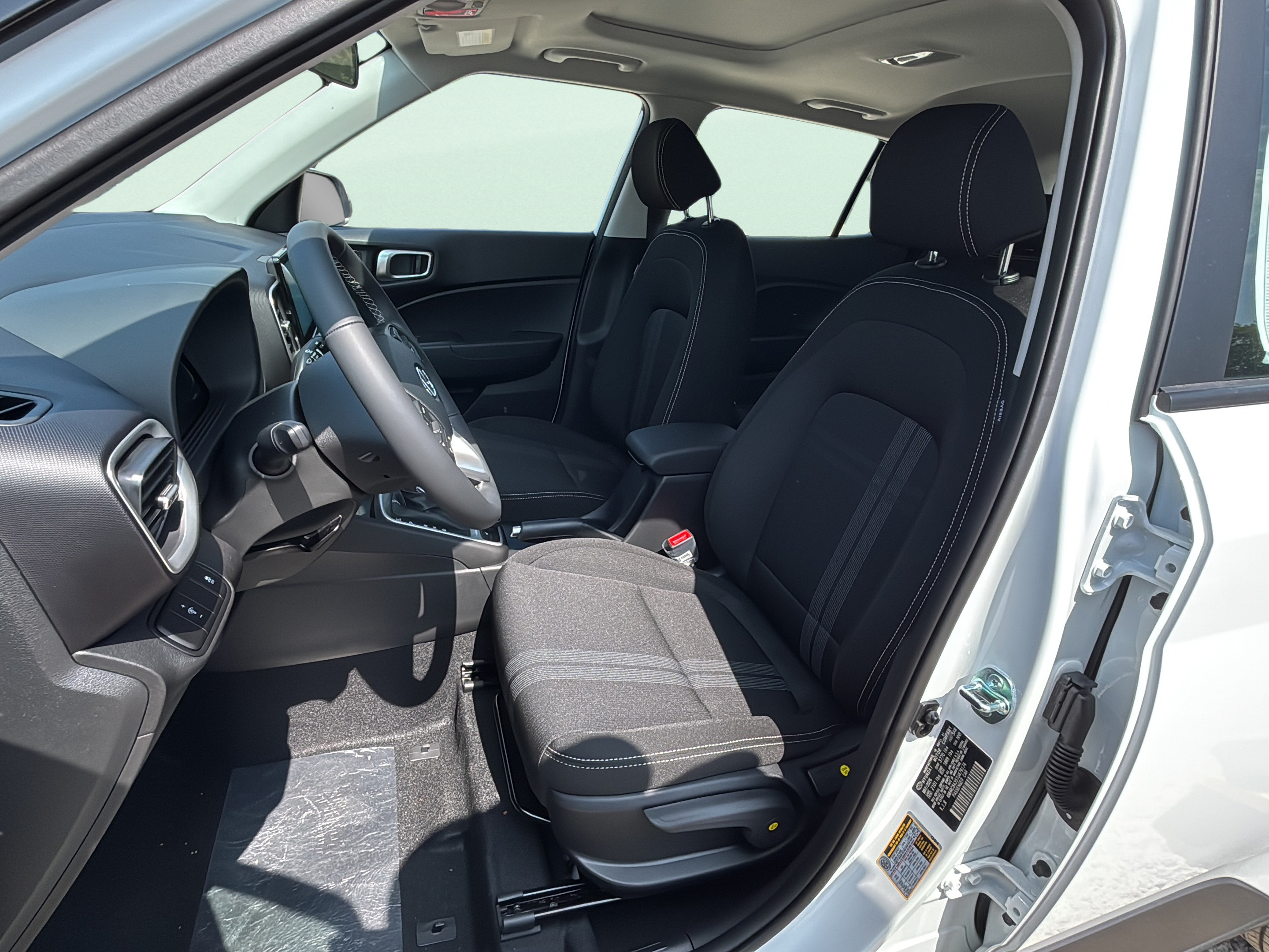 New 2026 Hyundai Venue SEL FWD image 20