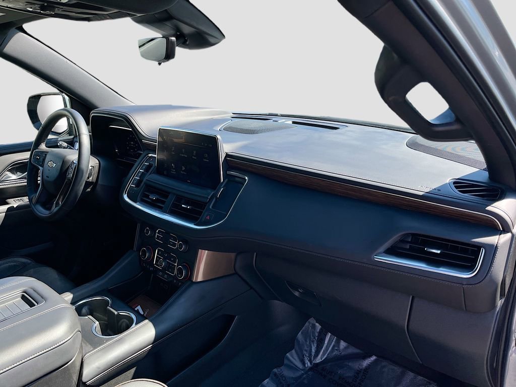 Used 2024 Chevrolet Tahoe High Country image 32