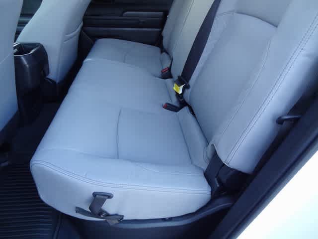 Used 2025 Toyota Tacoma SR5 AWD/4WD image 8