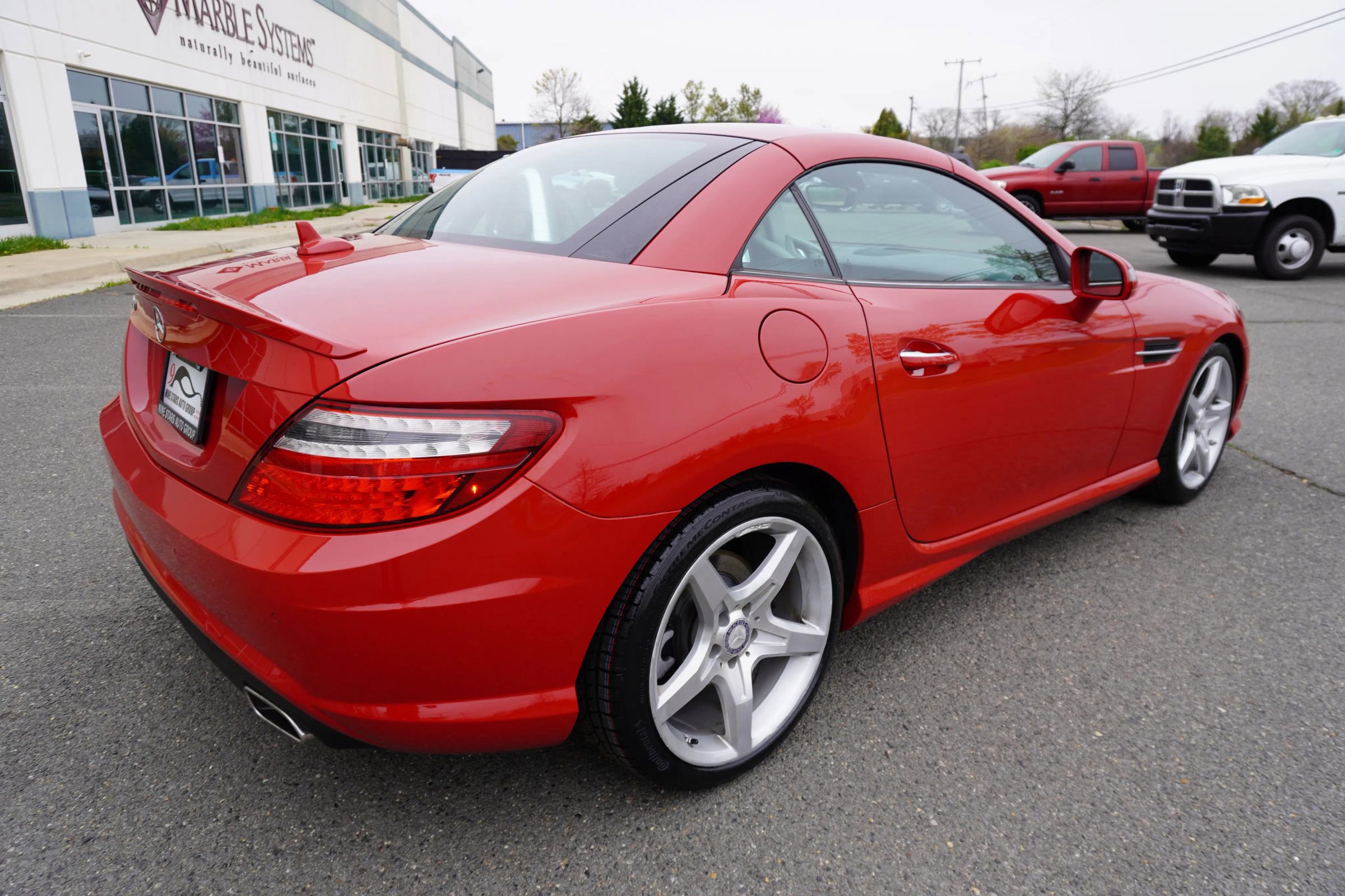 Used 2012 Mercedes-Benz SLK 350 image 7