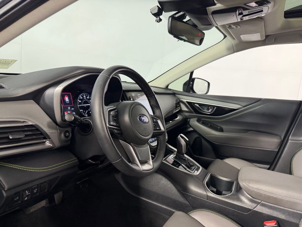 Used 2023 Subaru Outback Onyx Edition image 17