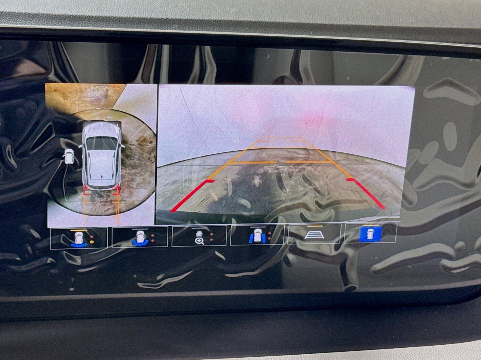 New 2026 Buick Encore GX Sport Touring w/ Advanced Technology Package FWD image 8