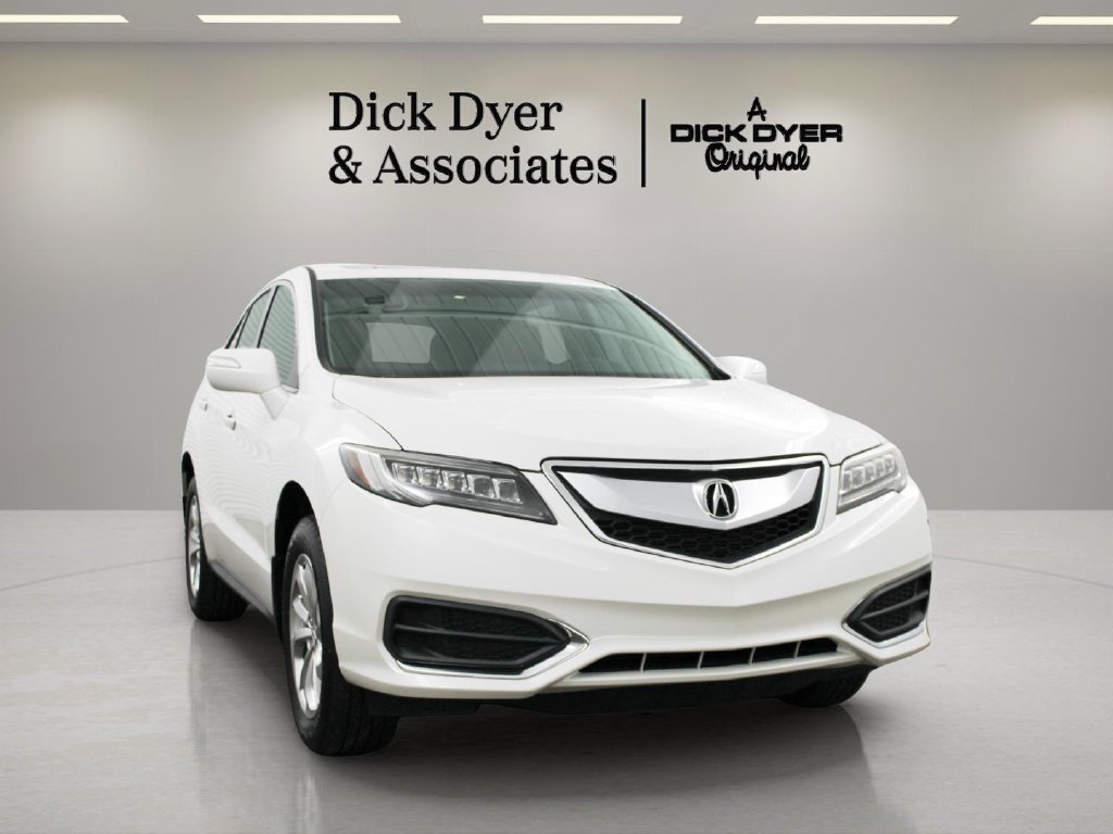 Used 2017 Acura RDX w/ Technology Package FWD image 3