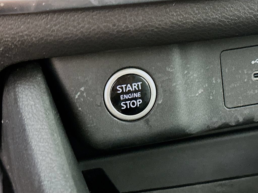 Certified 2023 Nissan Rogue SV AWD/4WD image 20