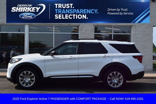 Used 2025 Ford Explorer Active w/ Active Comfort Package AWD/4WD image 2