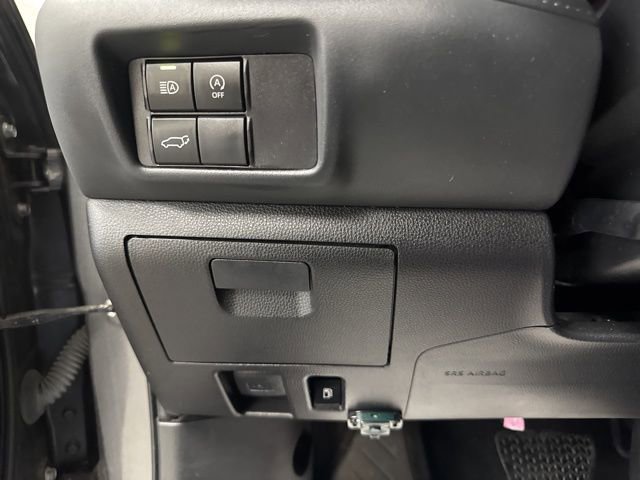 Used 2023 Toyota Highlander XLE w/ Protection Package #3 (TMS) image 26