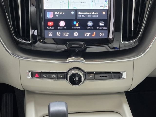 Certified 2023 Volvo XC60 B5 Core w/ Climate Package image 22