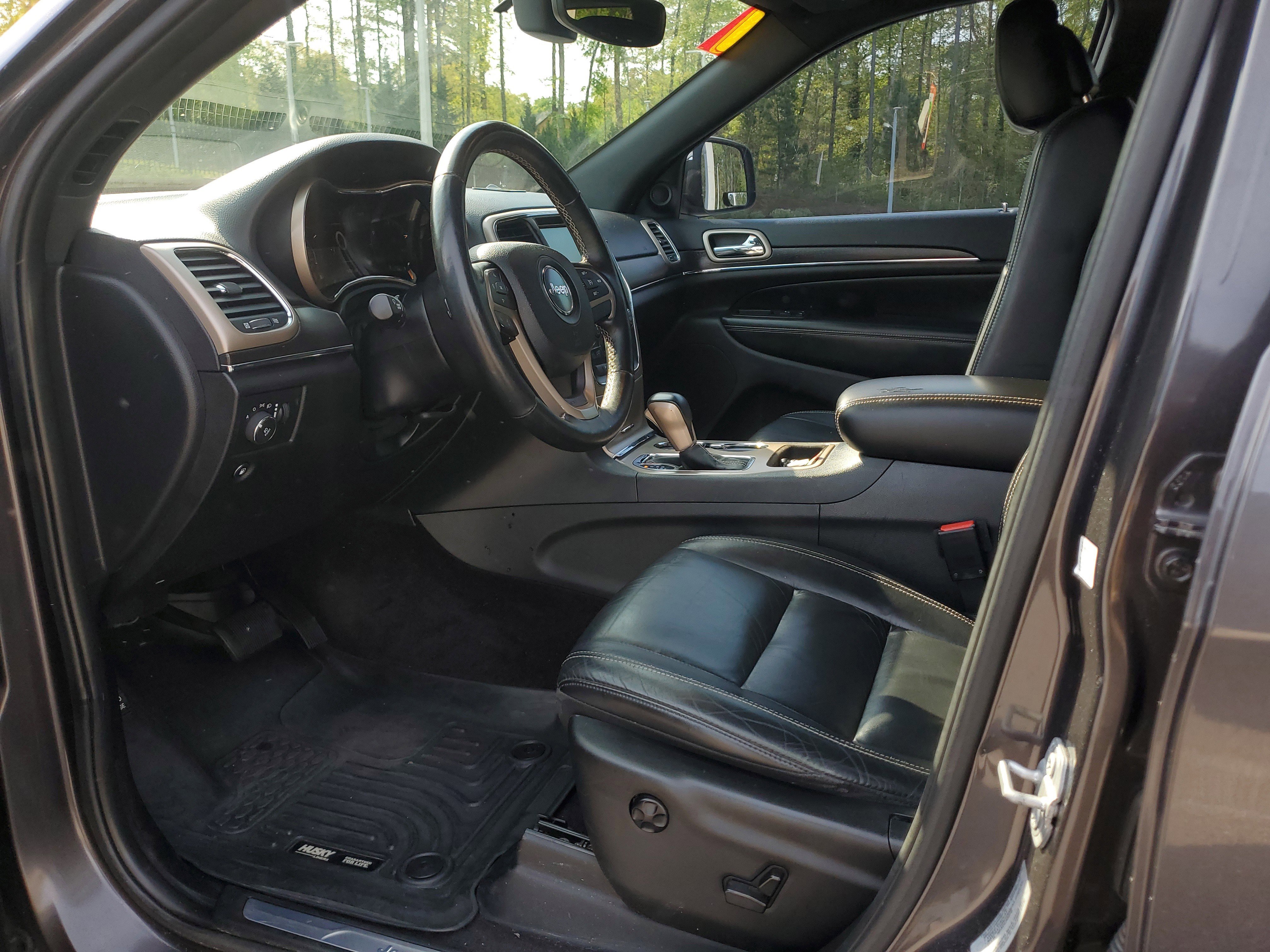 Used 2017 Jeep Grand Cherokee Limited RWD image 17