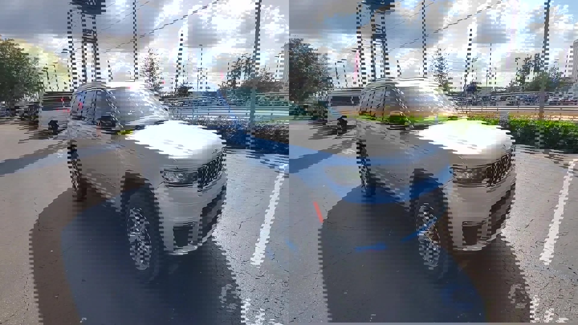 Used 2021 Jeep Grand Cherokee L Limited image 36