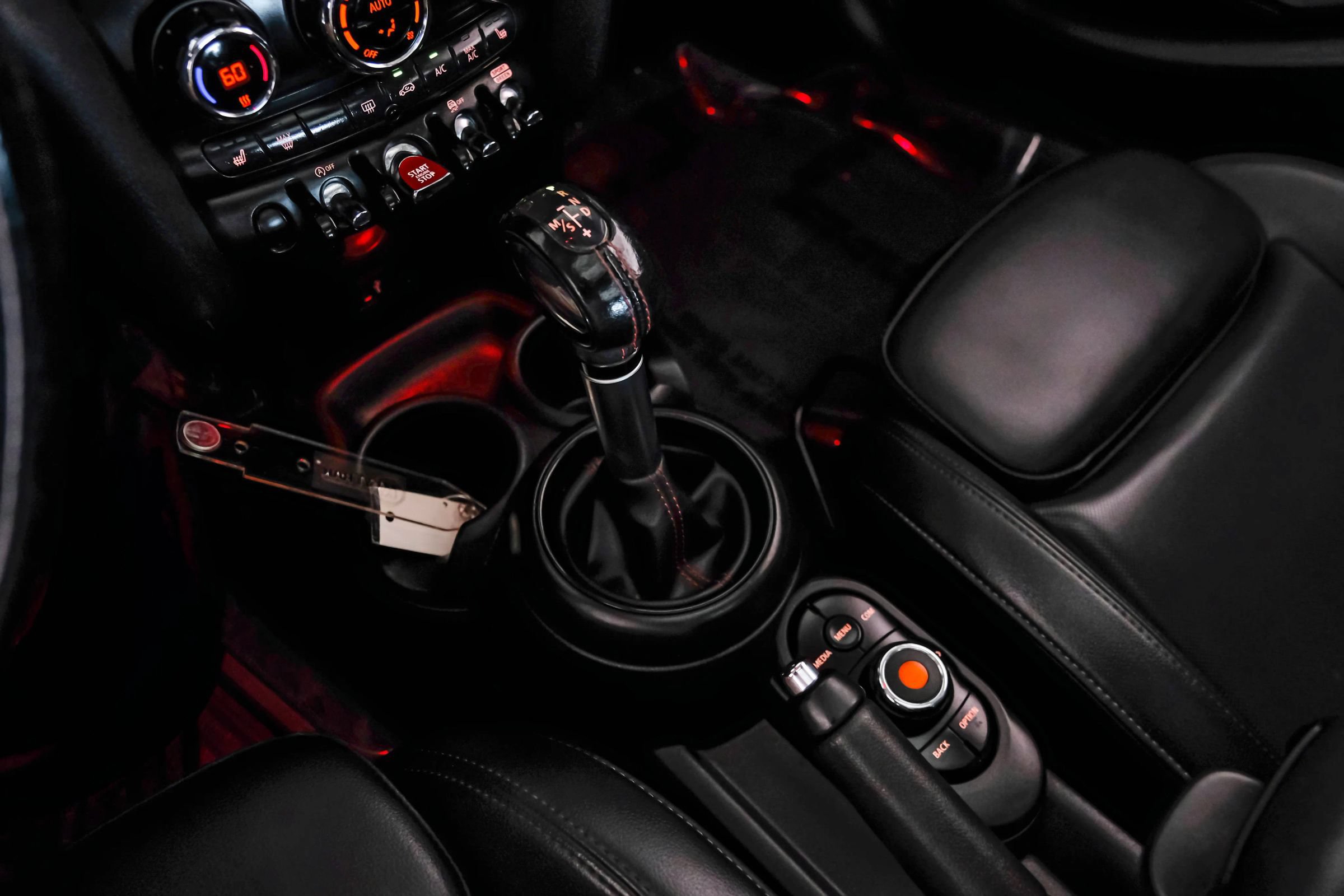 Used 2019 MINI Cooper S w/ Premium Package FWD image 23