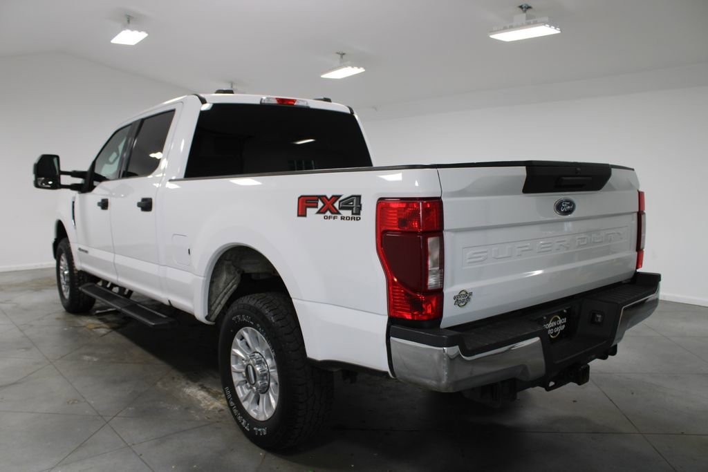 Used 2021 Ford F250 XLT w/ FX4 Off-Road Package AWD/4WD image 7