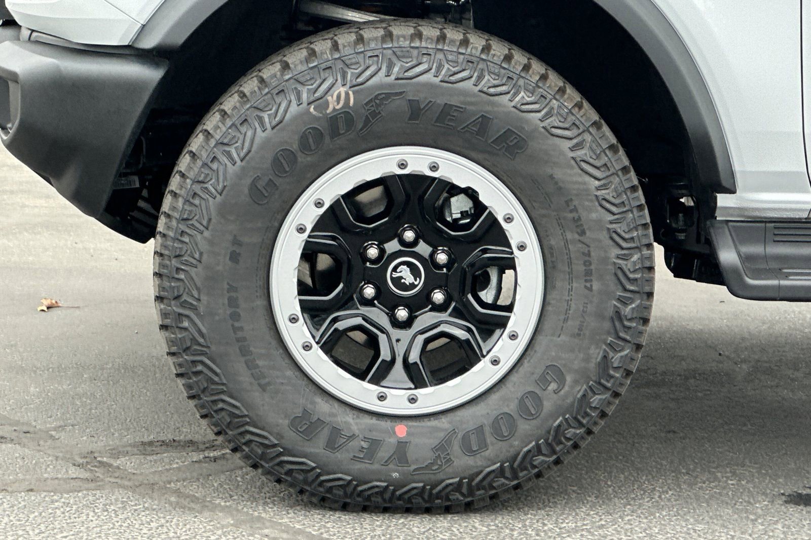 New 2026 Ford Bronco Outer Banks w/ Sasquatch Package image 26