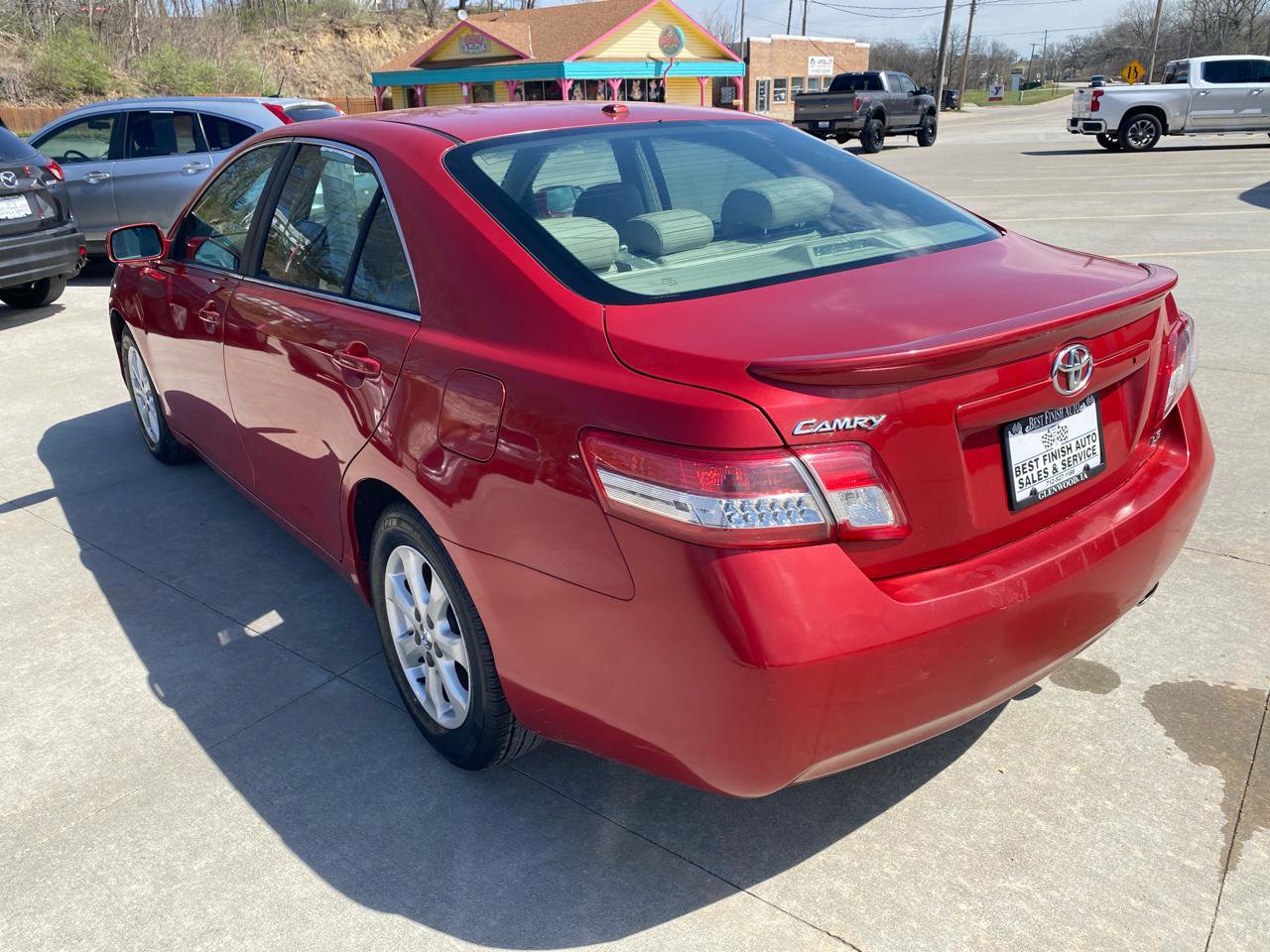 Used 2011 Toyota Camry LE w/ LE Extra-Value Pkg FWD image 8